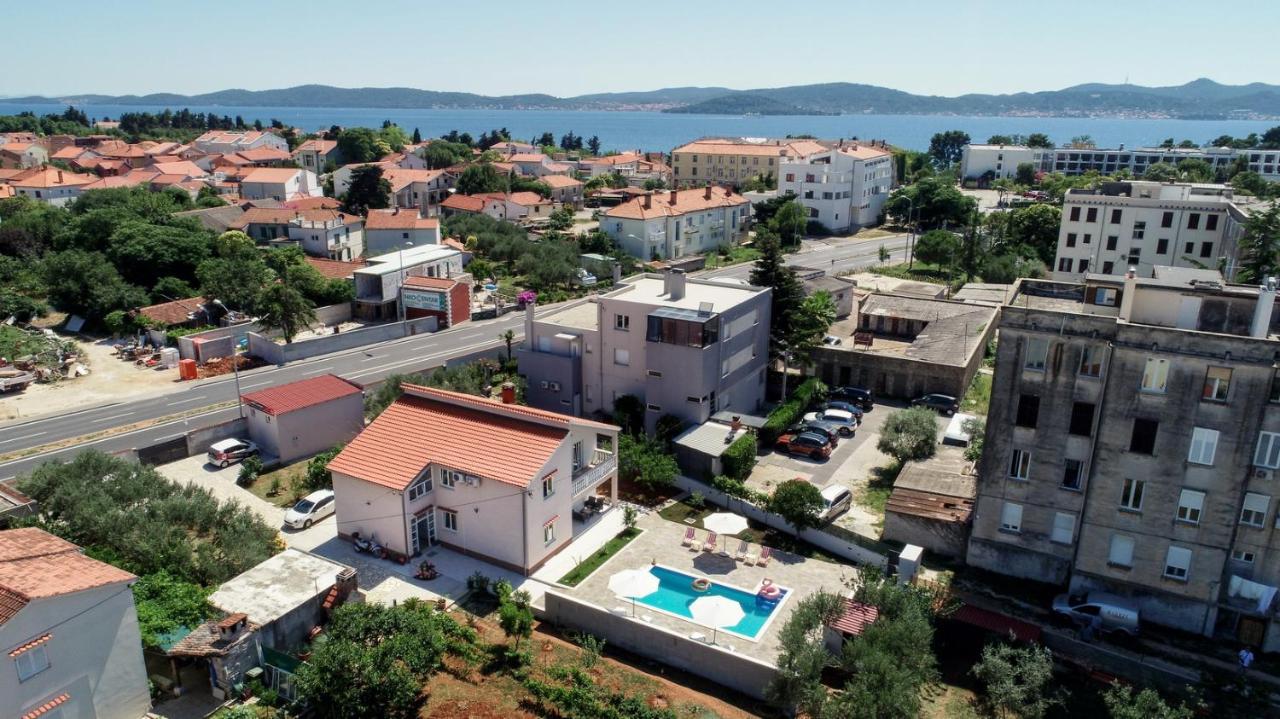 Pool House Luka Leilighet Zadar Eksteriør bilde