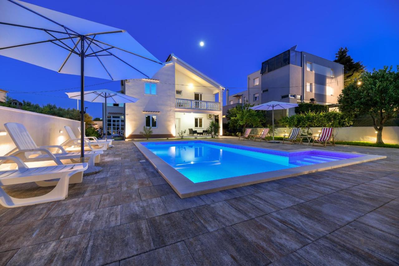 Pool House Luka Leilighet Zadar Eksteriør bilde